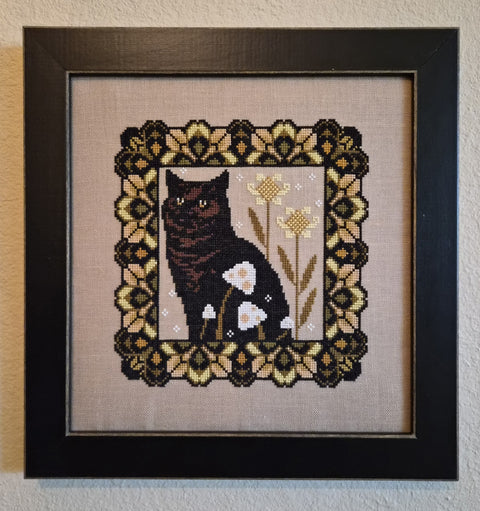 Chonky Forest Kitty (Artsy Housewife, The)