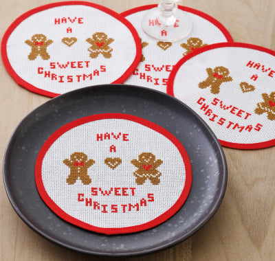 Sweet Christmas Doily (Permin)