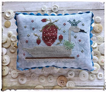 Strawberry Swan (Lucy Beam)