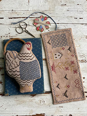 Animal Crackers Series - Henny Penny & Sewing Roll (Stacy Nash Primitives)