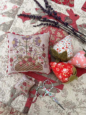 Strawberry Basket Pinkeep and Scissor Fob (Pansy Patch Quilts & Stitchery)
