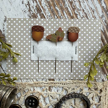 Acorns Pin Set (Puntini Puntini)