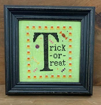 T is for Trick or Treat (Needle Bling Designs)