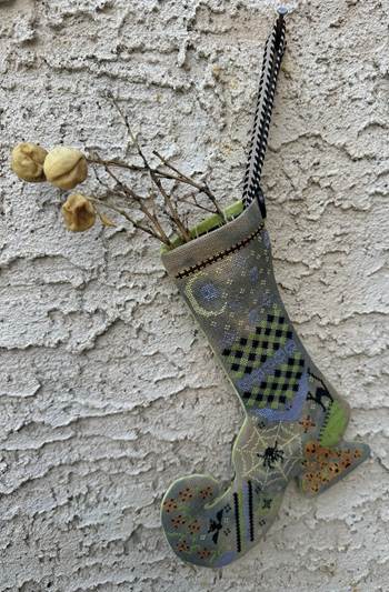Witch’s Boot Stocking (Rebel Stitcher Designs)