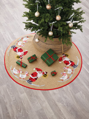 Santa & Geese Tree Skirt (Permin)