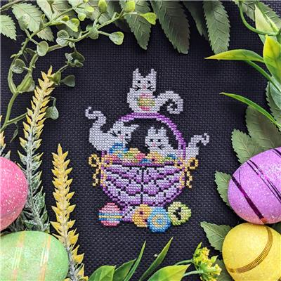 Haunted Egg Hunt (Haunted Frames)