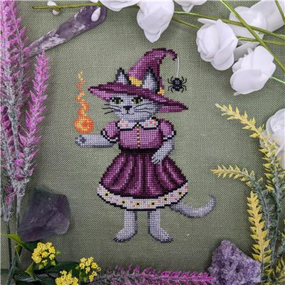 Witchling Apprentice, The (Haunted Frames)
