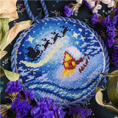 Polar Night Sighting (StitchSprout)