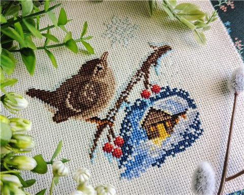 Snowy Winter Wren (StitchSprout)