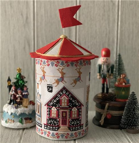 Ornamented Christmas Houses (Twin Peak Primitives)