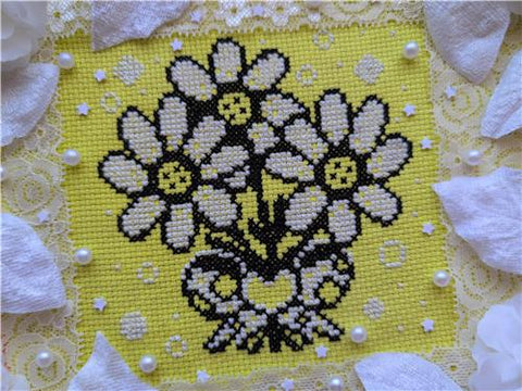 Daisies for Days (Infinity Bear Designs)
