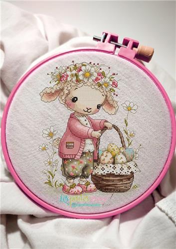 Spring Sheep (Les Petites Croix De Lucie)