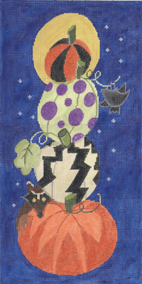 Pumpkin Totem w/Raccoon