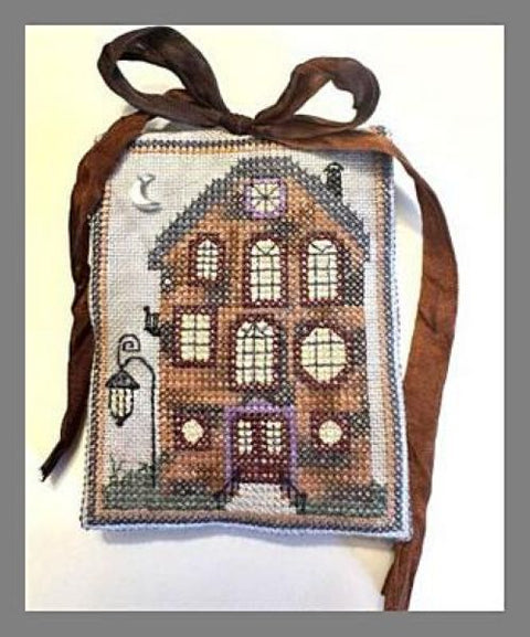 Enchanted House Needle Case (Fern Ridge)
