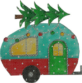 Camper w/Christmas Tree