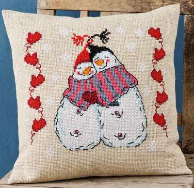 Snow Lovers Cushion (Permin)