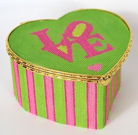 Large Heart Love Box/Stripes w/Gold Clasp
