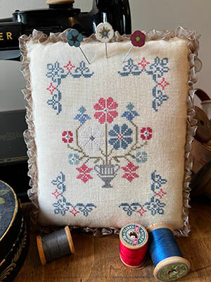 Mother's Colonial Pinkeep