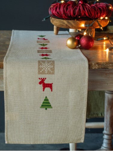 Checkered Christmas Tree Table Runner