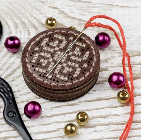 Magnetic Needle Holder Kit/Wood - FLTL-041