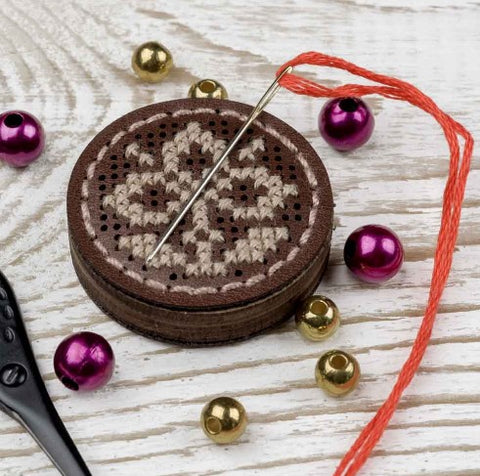 Magnetic Needle Holder Kit/Wood - FLTL-044