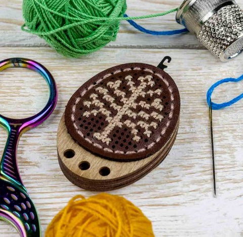 Needle Threader Kit/Wood - FLTL-056