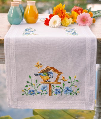 Birdhouses Table Runner