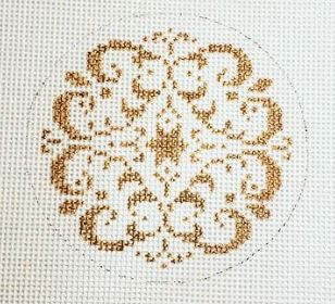 Gold/White Doily Round