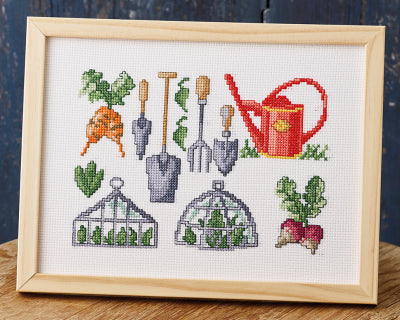 Greenhouse and Tools (Permin)