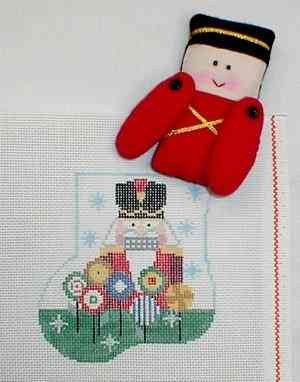 Nutcracker w/Soldier Mini Sock