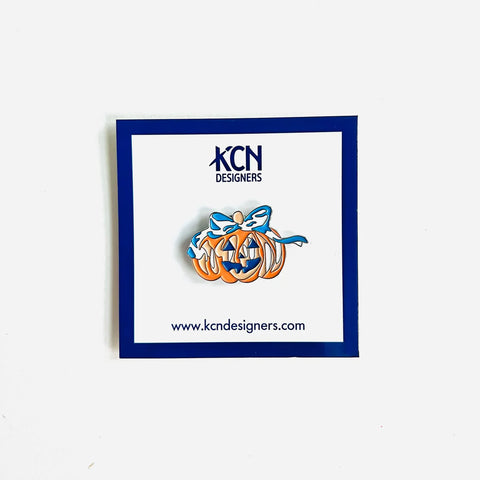 Pumpkin w/Blue Bow Needle Minder (KCN Designers)