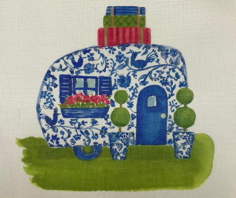 Trailer w/Blue Flower