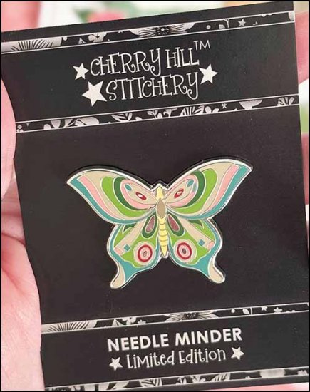 Luna Needle Minder (Cherry Hill Stitchery)