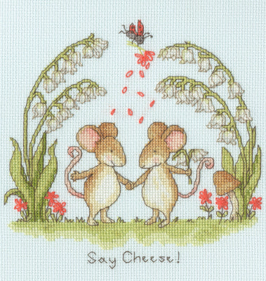 Say Cheese! - Ink & Snail (Bothy Threads)
