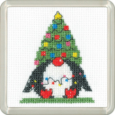 Penguin Tree Coaster (Kristen Roche)