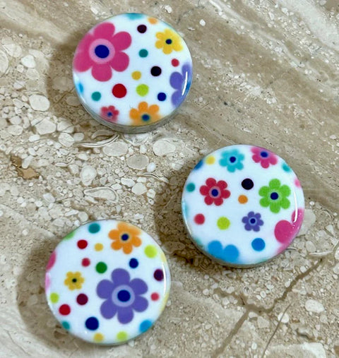 Ceramic Tile Floral Round Needleminder (Stitchtent)