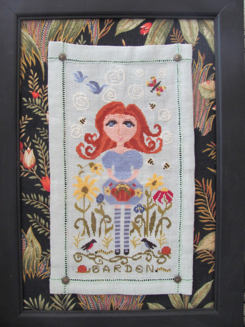 Gigi's Garden  (By The Bay Needleart)