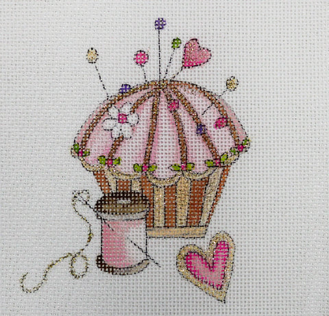 Pretty in Pink A - Sparkling Cupcake Pin Cushion (Janice Gaynor)