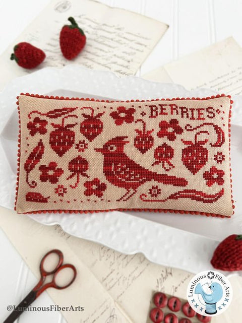Bird In The Berry Patch (Luminous Fiber Arts)
