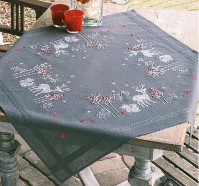 Forest Animals in Winter Tablecloth (Vervaco)