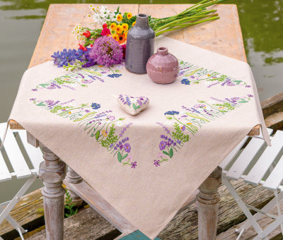 Purple Garden Splendor Table Cloth (Vervaco)