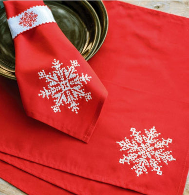 Snowcrystal Napkins & Napkin Rings (Vervaco)