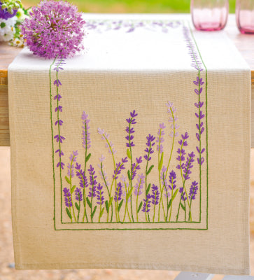 Lavender Table Runner (Vervaco)