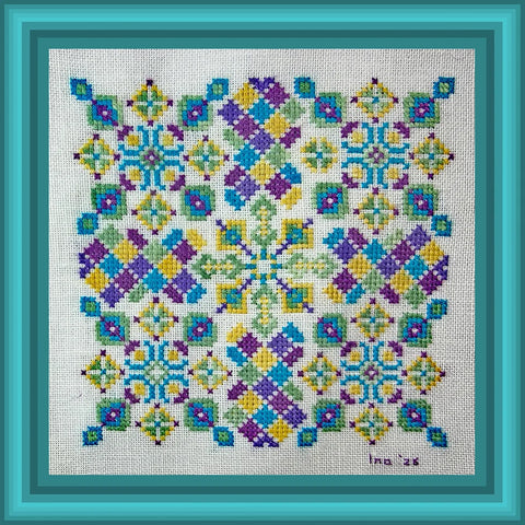 Prism Interlace (Tempting Tangles)