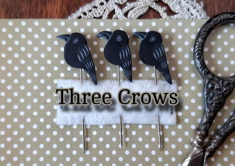 Pins - Three Crows (Puntini Puntini)