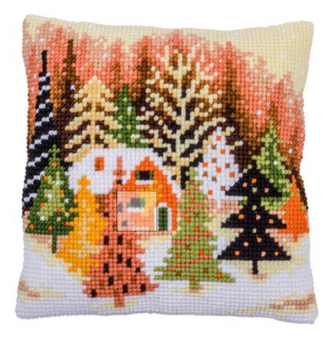 Christmas Trees Cushion (Vervaco)