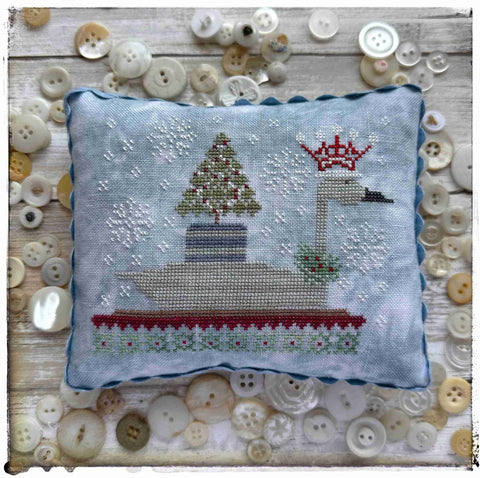 Christmas Swan (Lucy Beam)