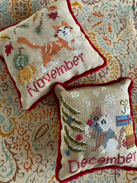 Cats of the Months - November & December (Romys Creations)