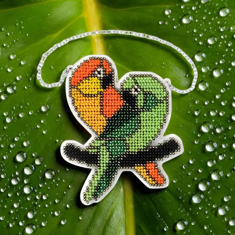 Bead Embroidery Kit/Plastic - FLPL-088 (Wonderland Crafts)