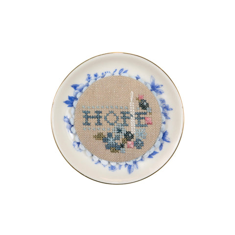 HOPE The Plate-itudes (Heart in Hand)